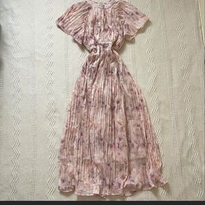 Elegant Pink Floral Dress